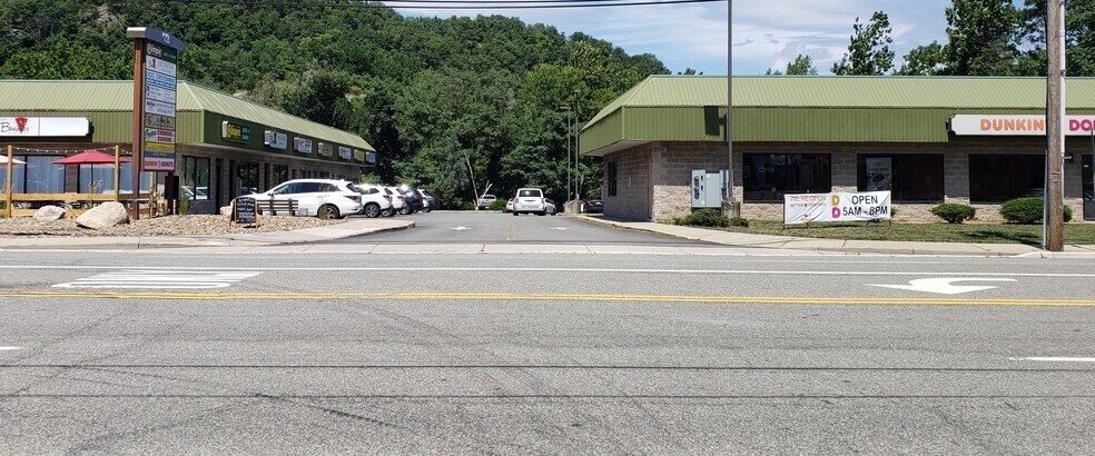 More Photos Of 72 Hamburg Tpke, Riverdale Freestanding For Lease