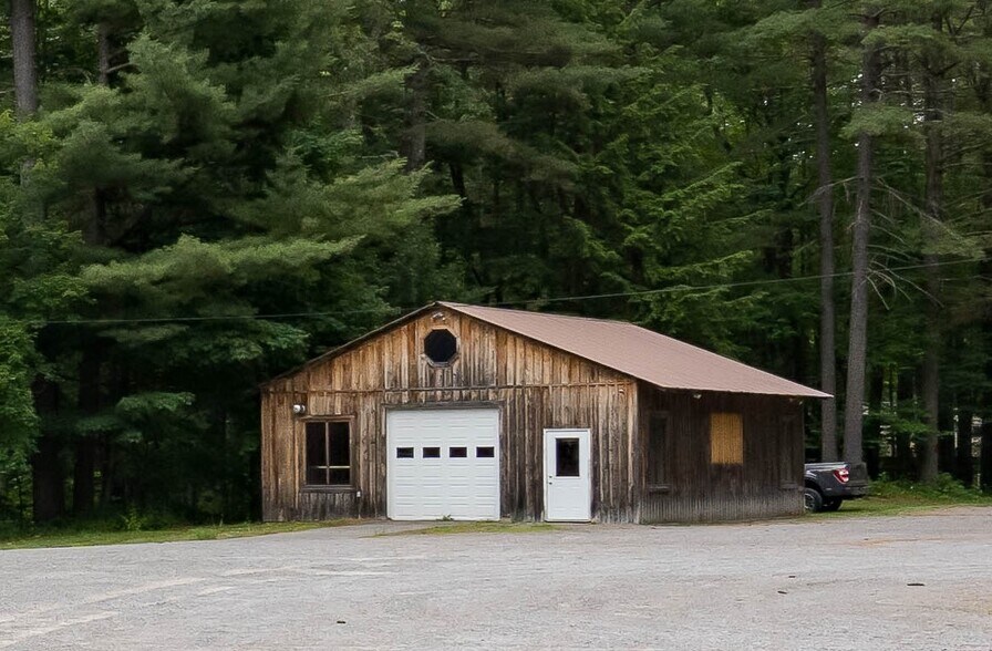 More Photos Of 5679 Partridgeville Rd, Brantingham Lodge Meeting Hall For Sale