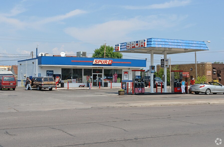 More Photos Of 1405 Broadway St, Superior General Retail For Sale