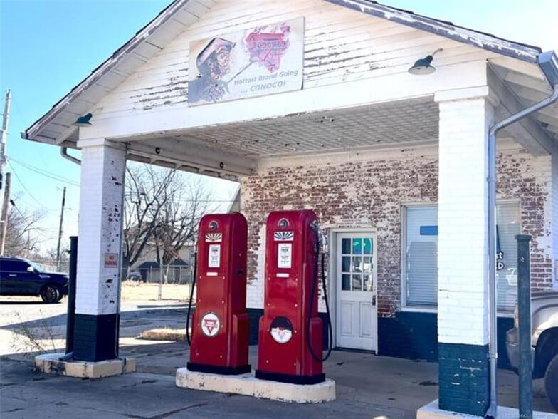 More Photos Of 2654 N Main St, Mcalester Office For Sale