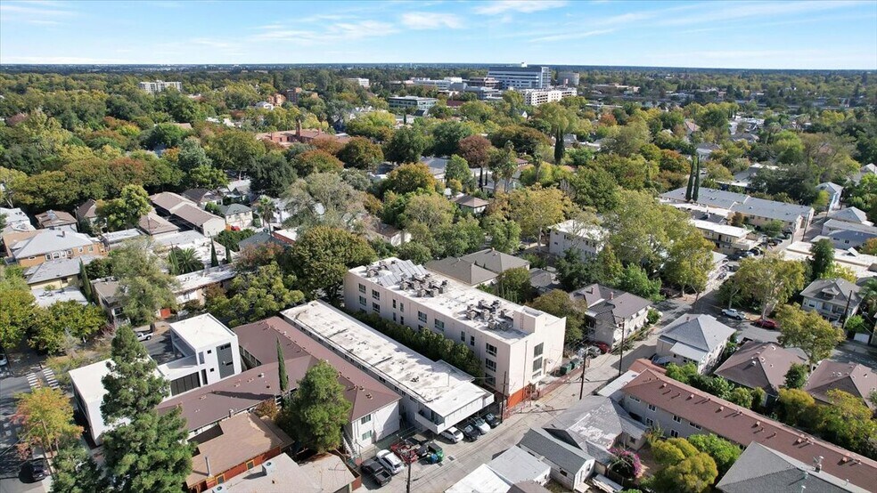 More Photos Of 2320 P St, Sacramento Apartments For Sale