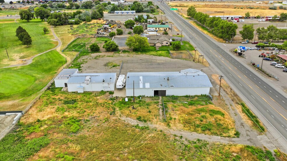 More Photos Of 2676 Van Giesen St, Richland Industrial For Sale