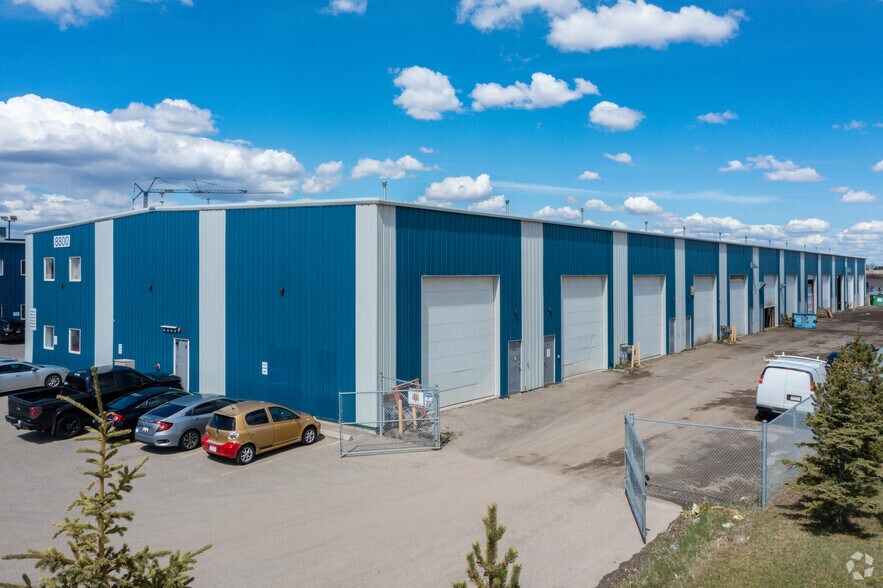 More Photos Of 8800 Venture Av SE, Calgary Warehouse For Sale