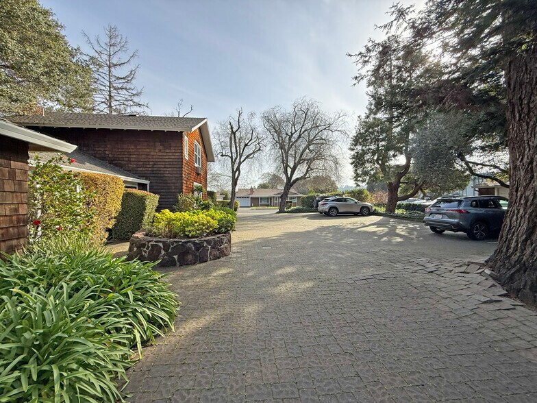 More Photos Of 1025 5th St, Novato Office For Sale