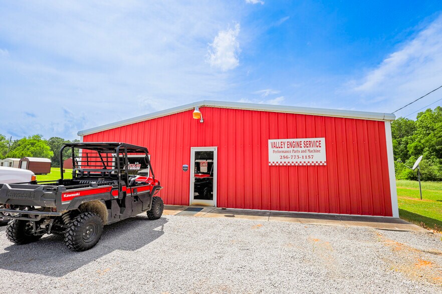 Primary Photo Of 1111 Mount Tabor Rd, Hartselle Showroom For Sale