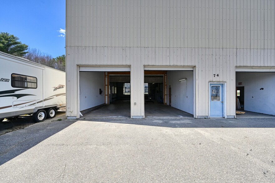 More Photos Of 74 Route 133, Winthrop Flex For Sale