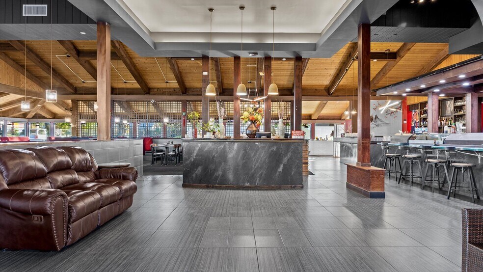 More Photos Of 2839 North Ave, Grand Junction Restaurant For Sale