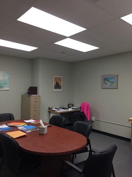 More Photos Of 205 Worcester Ct, Falmouth Loft Creative Space For Sale