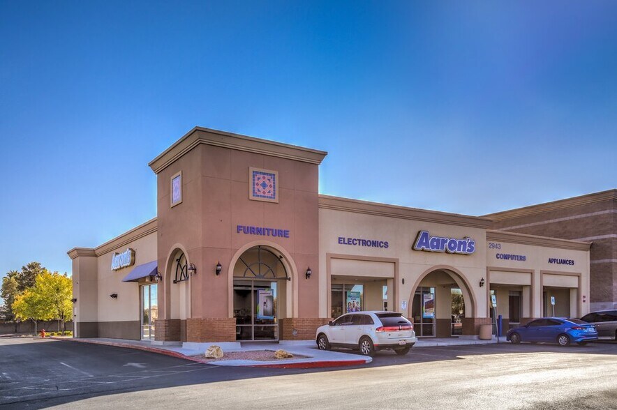 More Photos Of 2943 W Craig Rd, North Las Vegas Storefront For Lease
