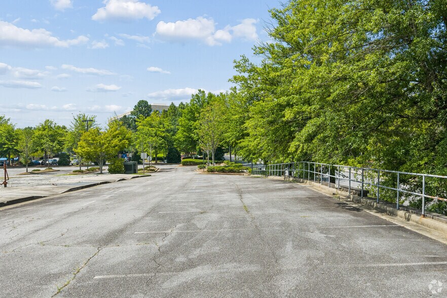 More Photos Of 11556 Rainwater Dr, Alpharetta Land For Sale