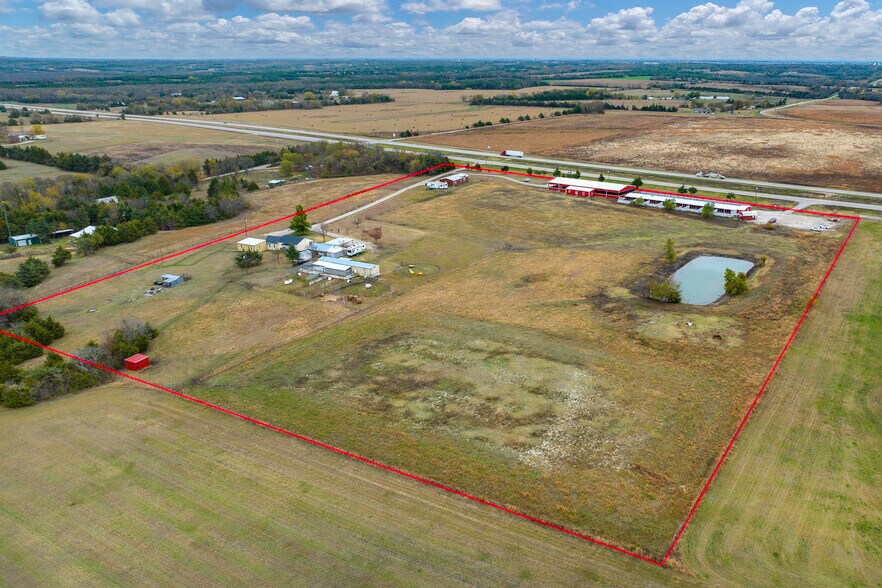 More Photos Of 10963 E US Highway 82, Windom Specialty For Sale