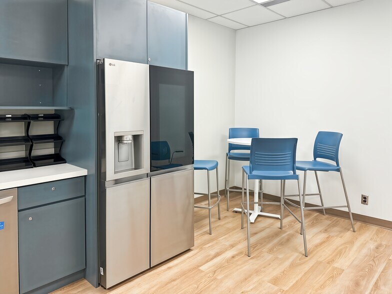 More Photos Of 7100 Woodbine Ave, Markham Coworking Space