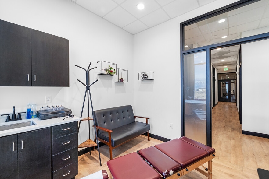 More Photos Of 4095 E Pony Express Pky, Eagle Mountain General Retail For Sale