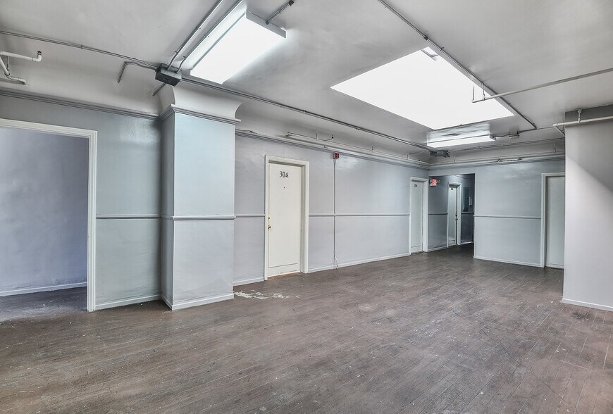 More Photos Of 721-729 S Alvarado St, Los Angeles Apartments For Lease