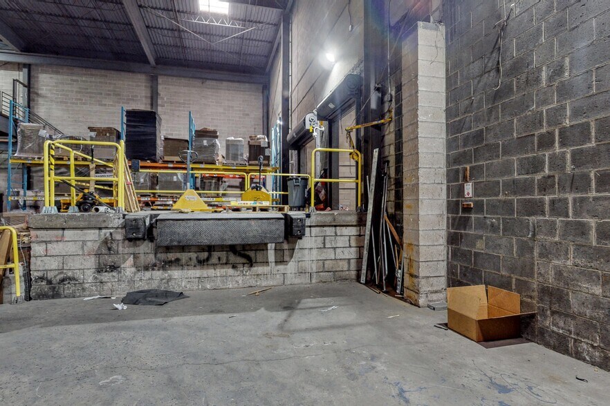 More Photos Of 201 2nd St, Perth Amboy Warehouse For Sale