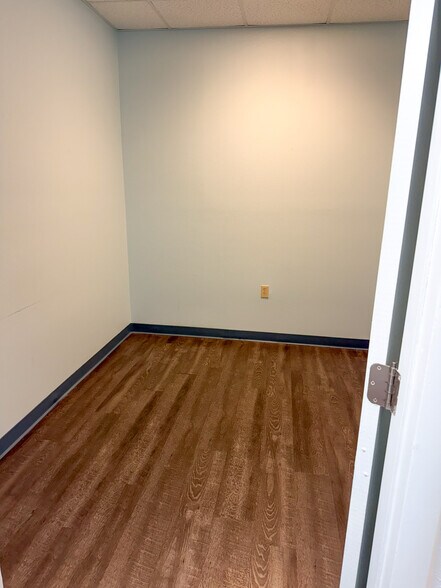 More Photos Of 6010 Park Blvd, Pinellas Park Medical For Lease