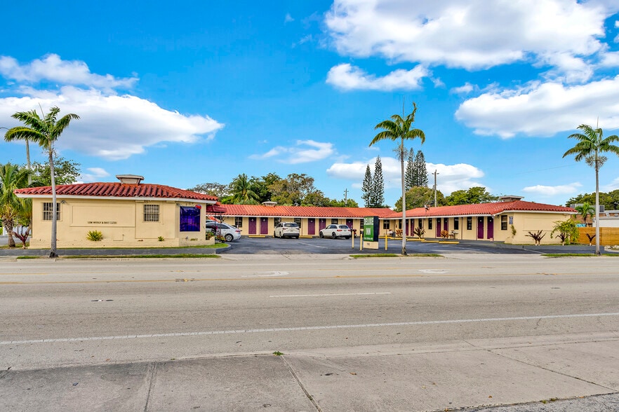 More Photos Of 1150 S Federal Hwy, Dania Beach Hotel For Sale