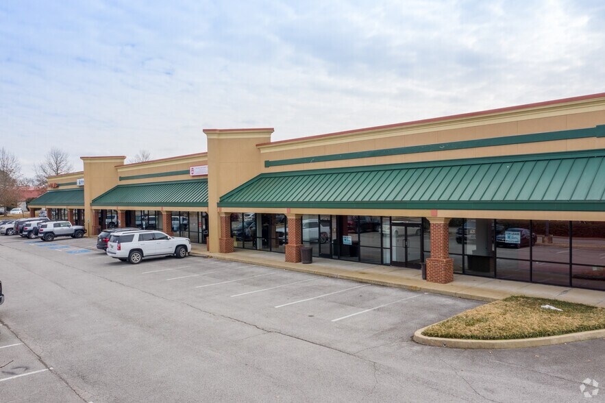 More Photos Of 204 Ward Cir, Brentwood Storefront Retail Office For Lease