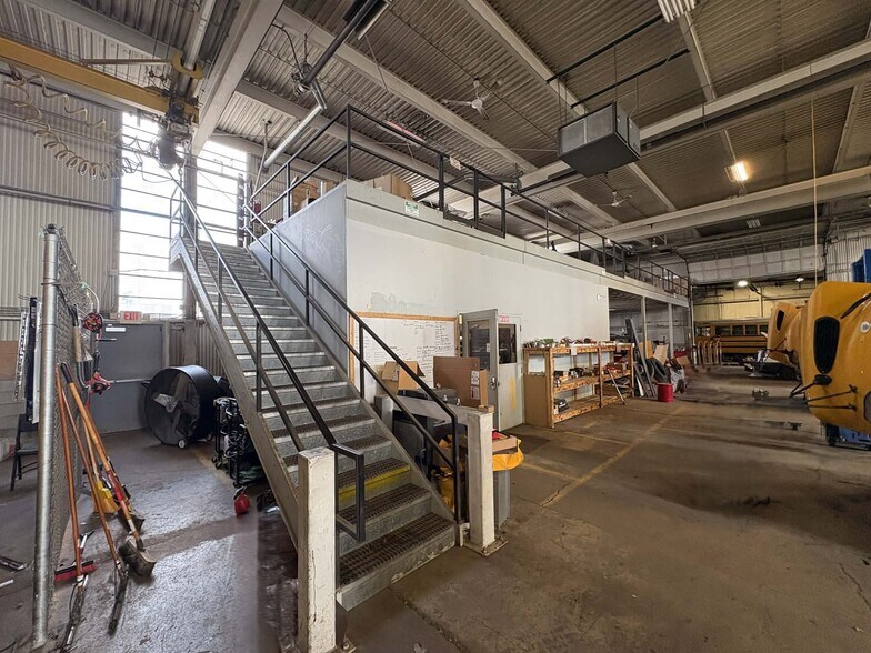 More Photos Of 5444 N 124th St, Milwaukee Light Distribution For Sale