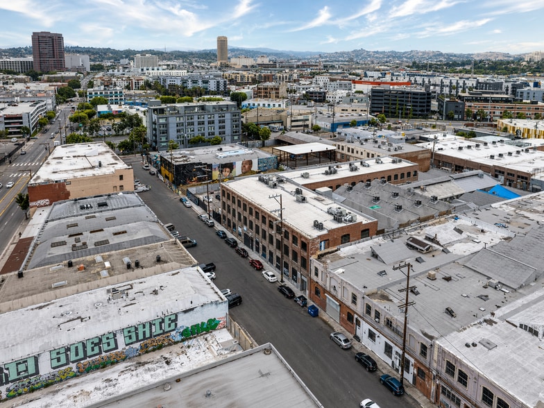 More Photos Of 440 Seaton St, Los Angeles Loft Creative Space For Sale