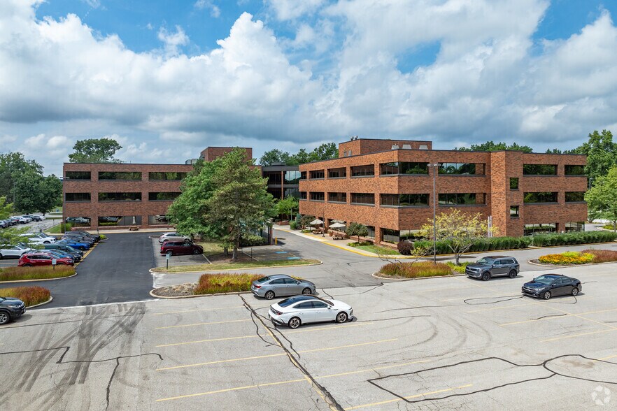 More Photos Of 6000 Parkland Blvd, Mayfield Heights Office For Lease