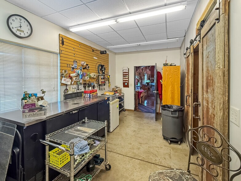 More Photos Of 3408 Clarke St, Norwalk Specialty For Sale