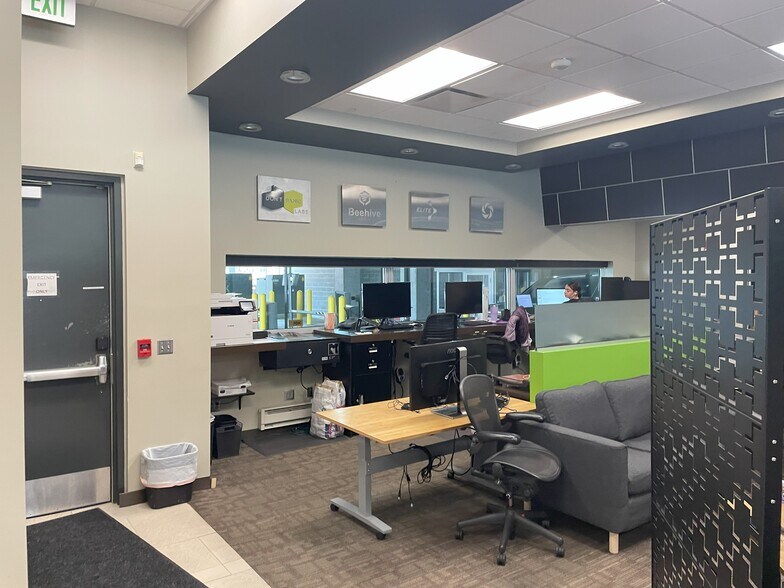 More Photos Of 1317 Q St, Lincoln Parking Garage For Lease