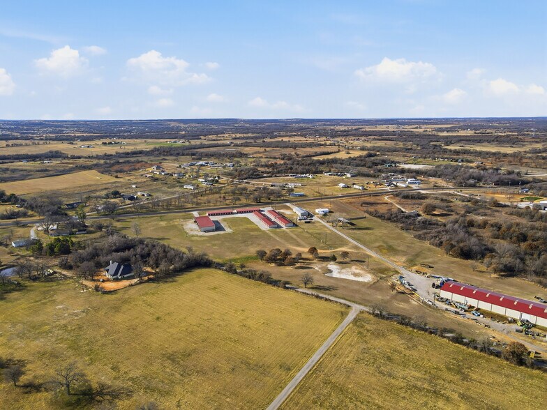 More Photos Of 9910 TX-199 Hwy, Poolville Specialty For Sale