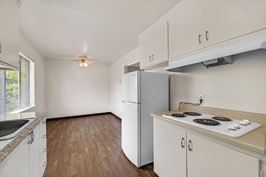 More Photos Of 145 Chumalia St, San Leandro Apartments For Sale