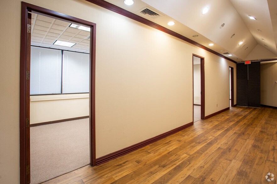 More Photos Of 3900 American Dr, Plano Medical For Sale