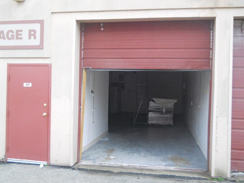 More Photos Of 355 W Main St, Norristown Office For Lease