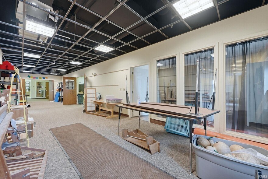 More Photos Of 149 Green Dr, Avilla Flex For Sale