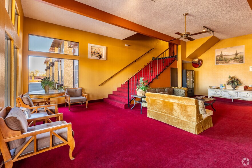 More Photos Of 336 Lee Ave, Bullhead City Hotel For Sale