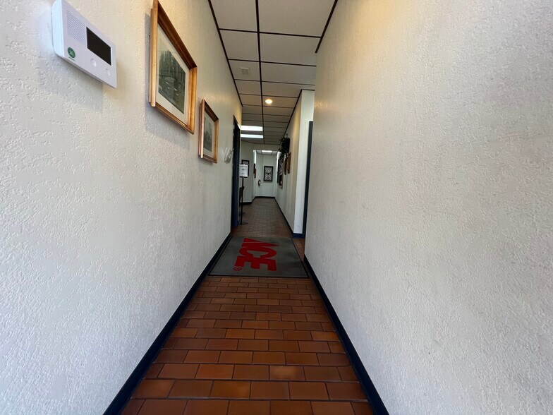 More Photos Of 103 E Gary Blvd, Clinton Medical For Sale