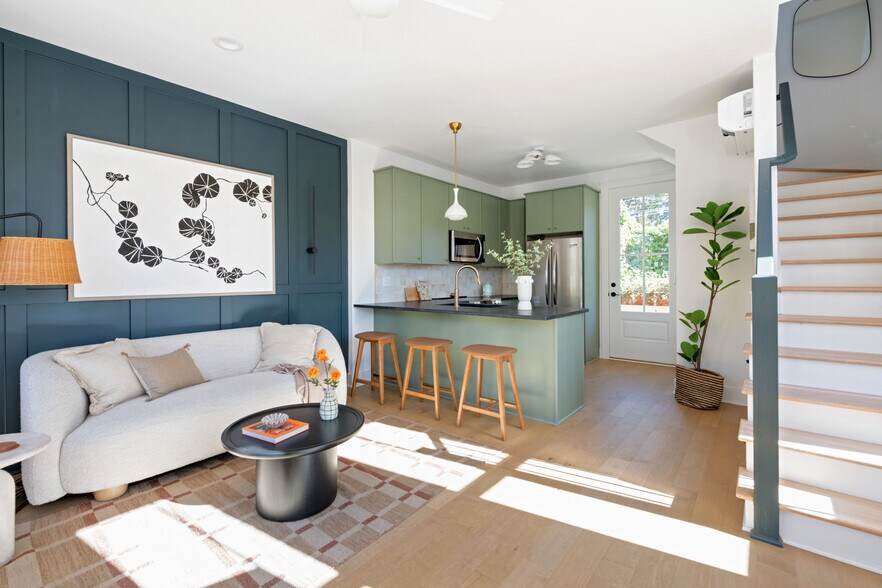 More Photos Of , Atlanta Multifamily For Sale