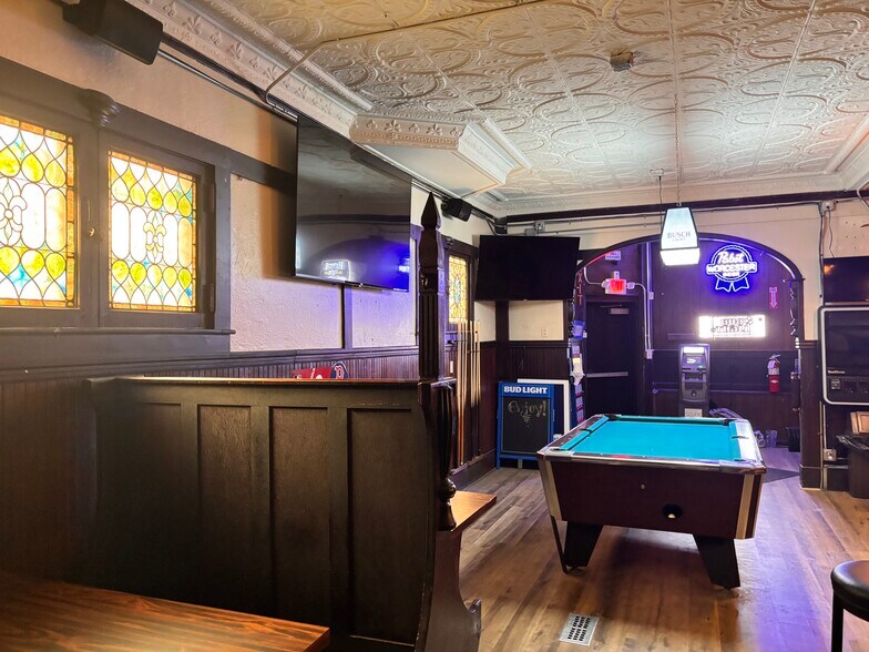 More Photos Of 139 Grand St, Worcester Storefront Retail Residential For Sale