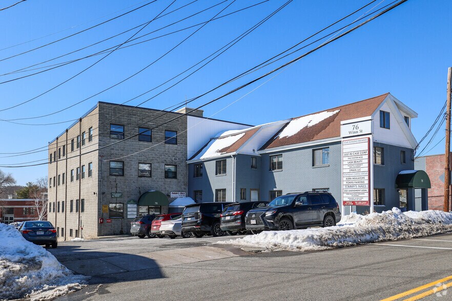 More Photos Of 76 Winn St, Woburn Office For Lease