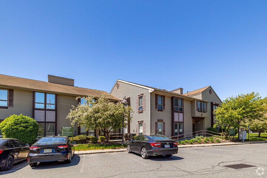 More Photos Of 150 River Rd, Montville Medical For Lease