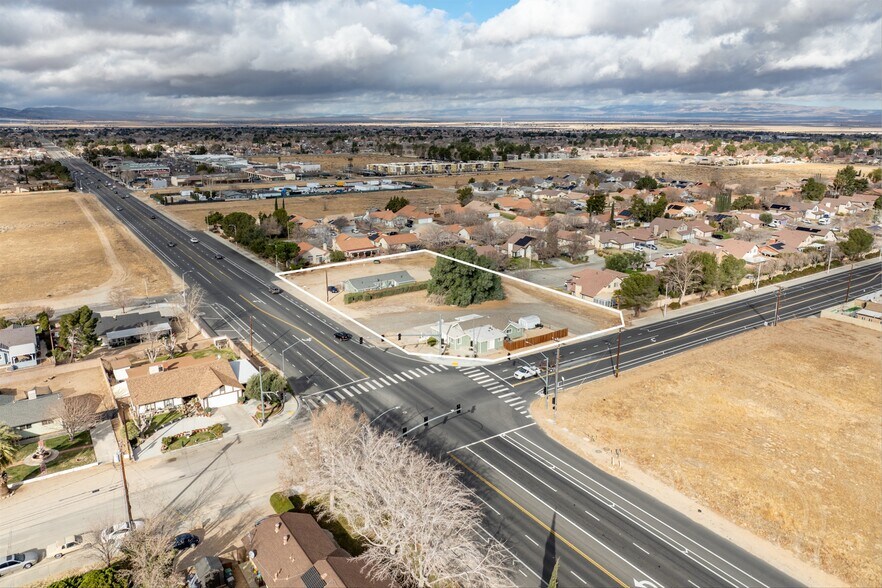 More Photos Of 2507 W Avenue L, Lancaster Apartments For Sale