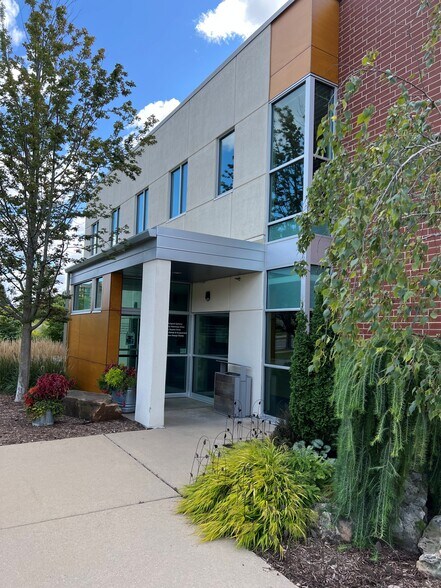 More Photos Of 1848 Waldorf Blvd, Madison Medical For Sale