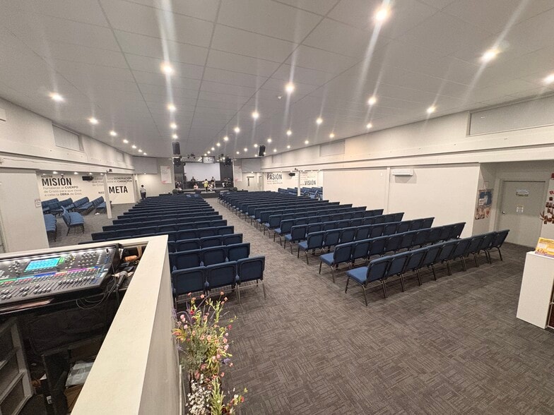 More Photos Of 43 Jones Rd, Hamden Religious Facility For Sale