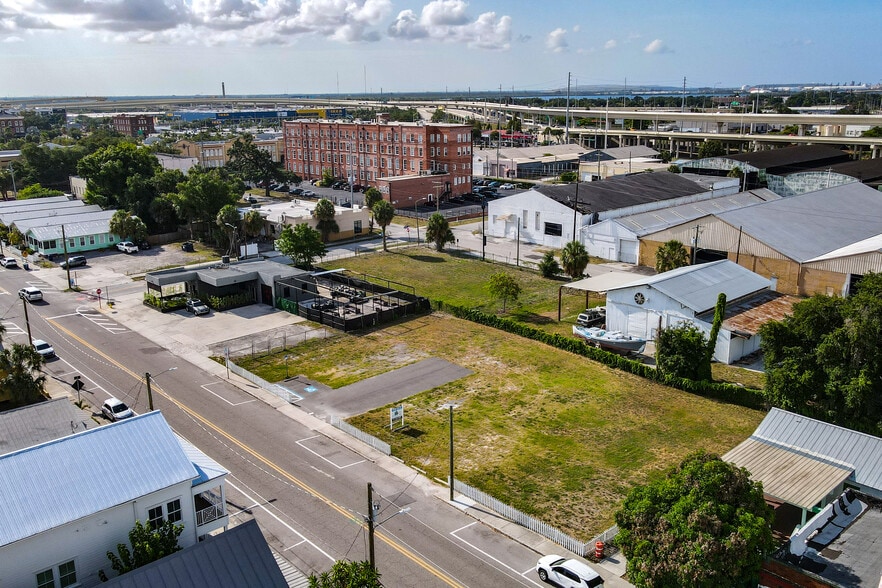 More Photos Of 1715 E 4th Ave, Tampa Freestanding For Sale
