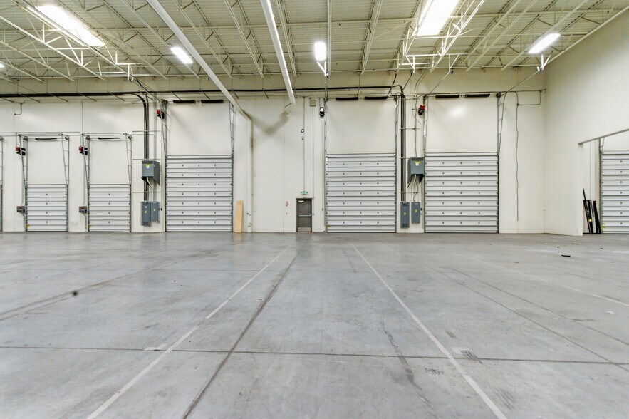 More Photos Of 3500 S Mountain Vista Pky, Provo Industrial For Lease