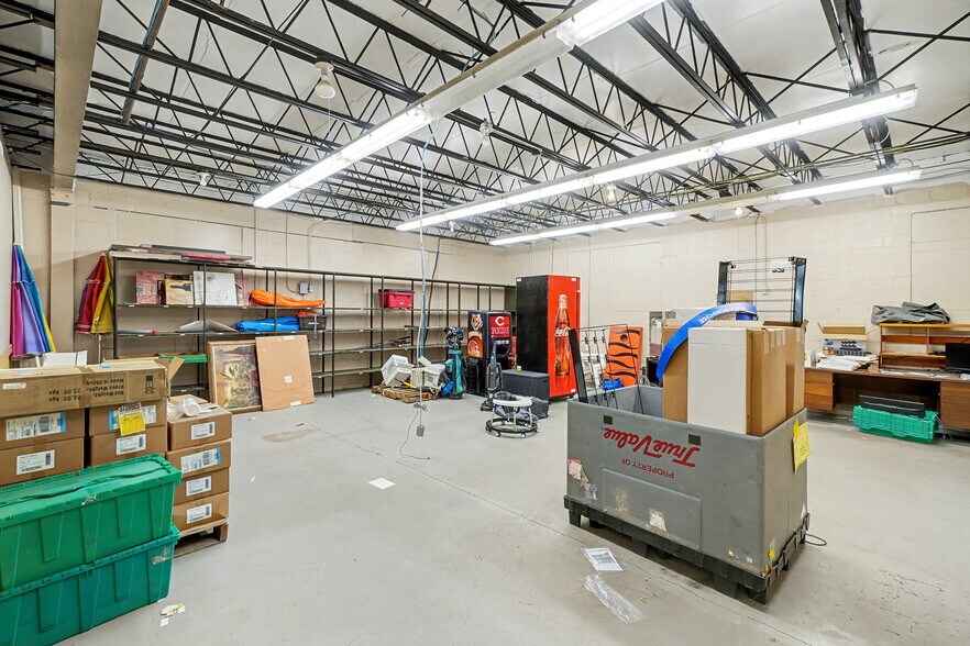 More Photos Of 109 S Wayne Ave, Lockland Storefront For Sale