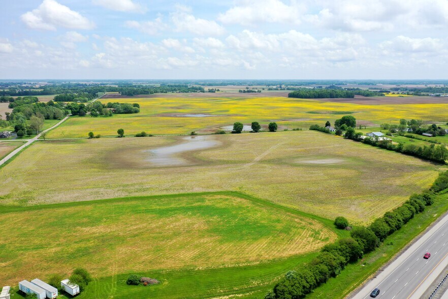 More Photos Of 300 E, Whiteland Land For Sale