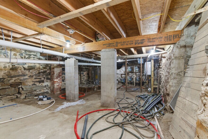 More Photos Of 126 140 Sayles, Woonsocket Apartments For Sale