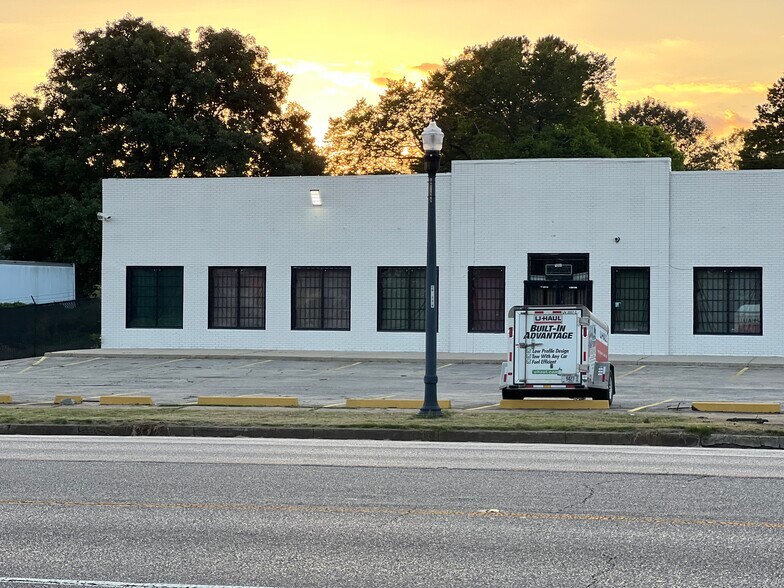 More Photos Of 7316 1st Ave N, Birmingham Unknown For Lease