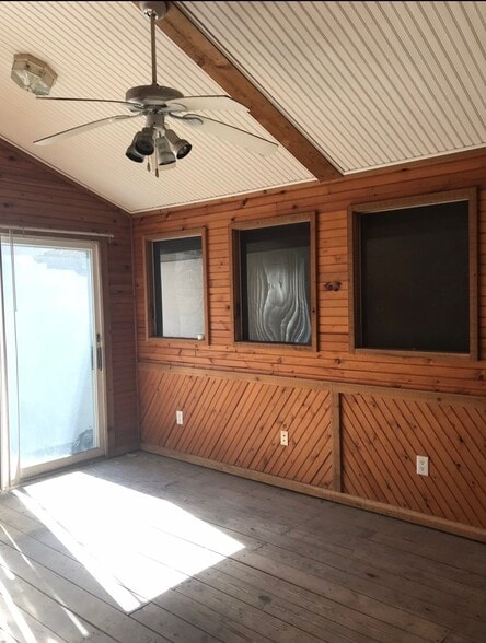 More Photos Of 306 Maple Creek Rd, Charleroi Auto Repair For Sale