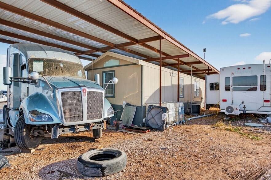 More Photos Of 380 FM 866, Odessa Industrial For Lease