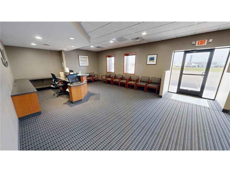 More Photos Of 1380 E Bridge St, Redwood Falls Storefront Retail Office For Sale